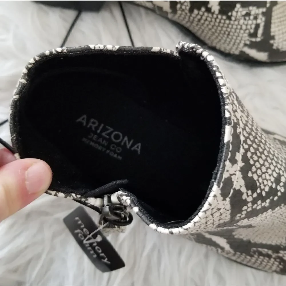 Arizona Jean's snake skin pattern ankle boots